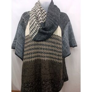 Curio patchwork multi colored colorful artsy cowlneck M short sleeve‎ topsweater